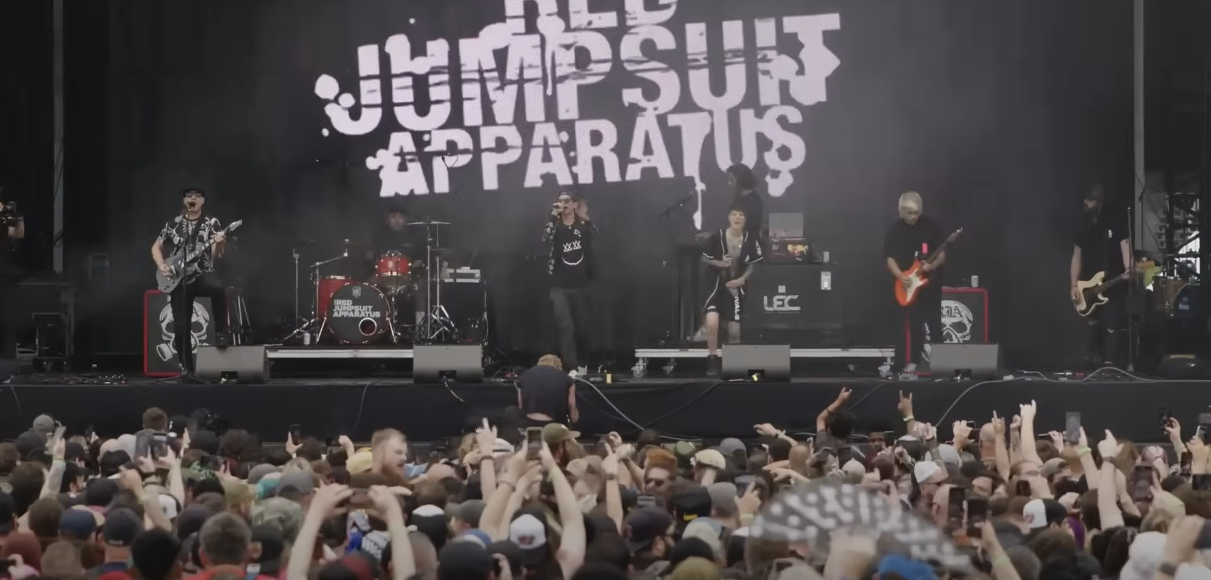 RED JUMPSUIT APPARATUS Release New Single Titled “Slipping Through (No Kings)” After Telling Trump Voters “Do Not Come To My Shows Ever”